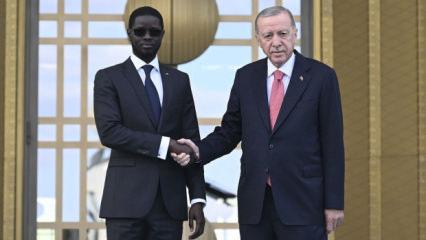 Cumhurbaşkanı Erdoğan, Senegalli mevkidaşı ile g&ouml;r&uuml;şt&uuml;