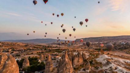 Kapadokya ev sahipliğinde Nevşehir K&uuml;lt&uuml;r Yolu Festivali başladı!