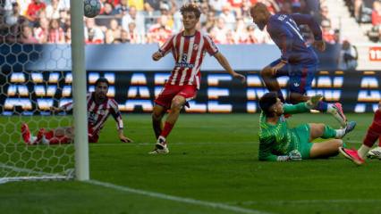 Manchester United, Atletico'yu devirdi