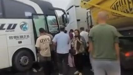 Arnavutk&ouml;y&rsquo;de feci kaza! Yolcu otob&uuml;s&uuml; İETT otob&uuml;s&uuml;ne &ccedil;arptı