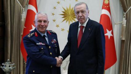 Cumhurbaşkanı Erdoğan, emekliye sevk edilen Orgeneral Kadıoğlu'nu kabul etti