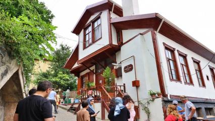 Furtuna Konağı&rsquo;na ziyaret&ccedil;i akını! Trabzon&rsquo;un cazibesi dizi ve filmler ile artıyor