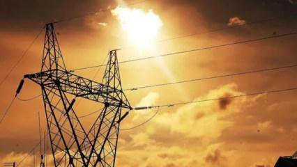 İstanbul'un 22 il&ccedil;esinde 9 saatlik elektrik kesintisi