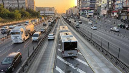 İstanbul'da korkun&ccedil; olay: Metrob&uuml;sten d&uuml;şen kadına başka bir metrob&uuml;s &ccedil;arptı!