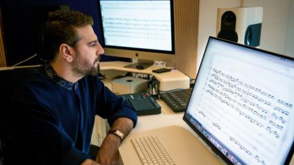 Sami Yusuf T&uuml;rkiye'ye d&ouml;n&uuml;yor: B&uuml;y&uuml;k s&uuml;rpriz 10 Ağustos'ta a&ccedil;ıklanacak