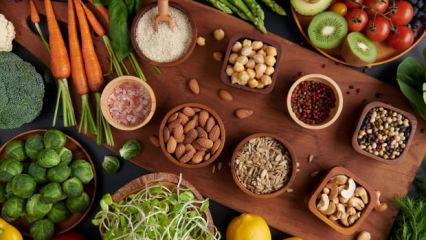 Vegan beslenmeye ge&ccedil;iş: Adım adım rehber
