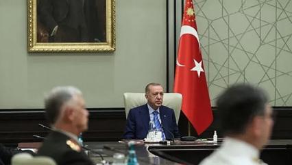 Yarın kritik g&uuml;n! G&ouml;zler Beştepe'de: TSK'da terfi ve atama kararları verilecek