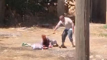 Şanlıurfa'da 85 yaşındaki annesini sopa ile d&ouml;vd&uuml;! Dehşet kameraya yansıdı