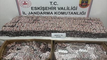 Ara&ccedil;larında 84 bin sentetik hap ile yakalanan 3 ş&uuml;pheli tutuklandı