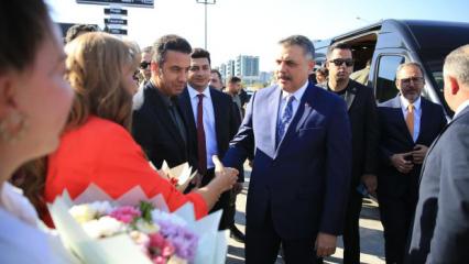 Bakan &Ccedil;ift&ccedil;i, Diyarbakır'da ziyaretlerde bulundu