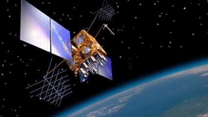 Bakan Uraloğlu: T&Uuml;RKSAT 7A'ya başlıyoruz, 2029'da uzaya g&ouml;nderilecek!