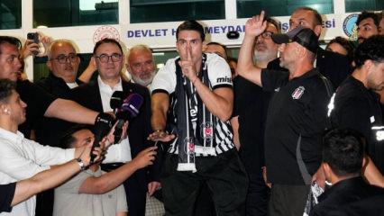 Beşiktaş, Vlahovic'in imza t&ouml;reninin saatini a&ccedil;ıkladı! Taraftarlara &uuml;cretsiz