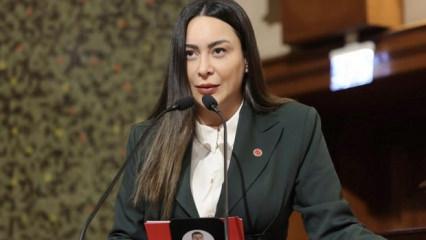 CHP Meclis &uuml;yesi Avukat H&uuml;lya Şimşek g&ouml;zaltına alındı