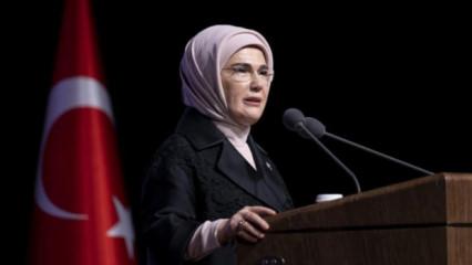 DAVOS&rsquo;tan Emine Erdoğan&rsquo;a &ouml;zel davet: D&uuml;nya T&uuml;rkiye&rsquo;nin sıfır atık vizyonunu konuşacak 