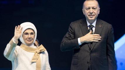 Emine Erdoğan: AK Parti'nin 25'inci yaşı kutlu olsun