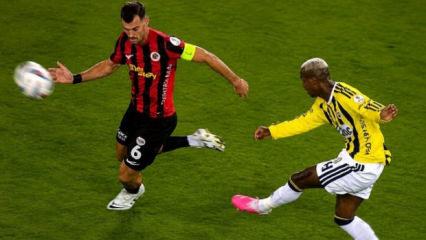 Fenerbah&ccedil;e penaltı bekledi! Eski hakemler tartışmalı pozisyonu yorumladı