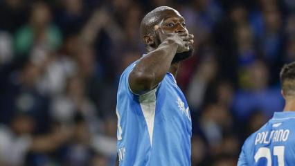 Fenerbah&ccedil;e teklif y&uuml;kseltti, Napoli indirime gitti! Lukaku transferinde imza an meselesi