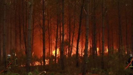 Fransa alev alev! 50 vilayette turuncu alarm