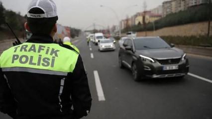 İstanbul'da bazı yollar trafiğe kapatıldı