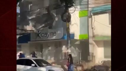 Kabus anları kamerada: Bina cephesi insanların &uuml;zerine &ccedil;&ouml;kt&uuml;