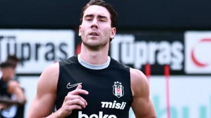 Beşiktaş taraftarları merak ediyordu! İşte Vlahovic'in lisansının &ccedil;ıkmama sebebi