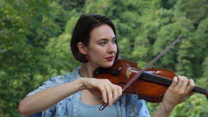 Amerikalı kemancının Susam Sokağı'ndan Rize'ye uzanan m&uuml;zik yolculuğu