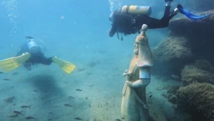 Saros K&ouml;rfezi&rsquo;nde dalış turizmi canlandı: Batıklar ve yapay resifler ilgi g&ouml;r&uuml;yor