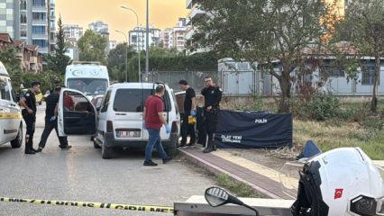 Şehrin g&ouml;beğinde korkun&ccedil; olay: Baba ve oğlu canice &ouml;ld&uuml;r&uuml;ld&uuml;, anne yaralı