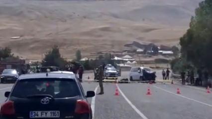 Van'da ara&ccedil;lar kafa kafaya &ccedil;arpıştı! &Ccedil;ok sayıda &ouml;l&uuml; ve yaralı var 