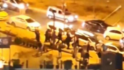 Yol ortasında meydan dayağı: Yerde yatan genci dakikalarca darbettiler
