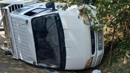 Giresun'da fındık iş&ccedil;ilerini taşıyan kamyonet devrildi! &Ccedil;ok sayıda yaralı var