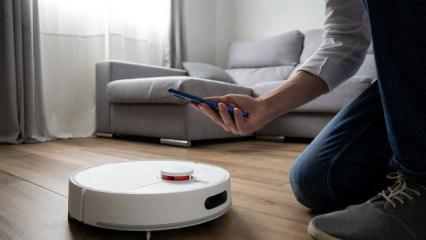  İhaneti robot s&uuml;p&uuml;rgeyle kanıtladı: Kendisi hapse girdi!