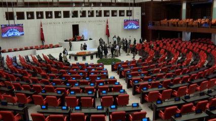 AK Parti harekete ge&ccedil;ti! Nafakadan &ccedil;alışma hayatına kadar yeni d&uuml;zenlemeler yolda