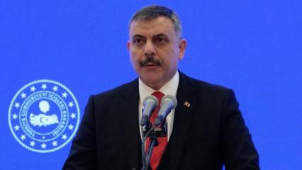 Bakan &Ccedil;ift&ccedil;i duyurdu: Ahıska T&uuml;rk&uuml; 371 aile yuvasına kavuştu