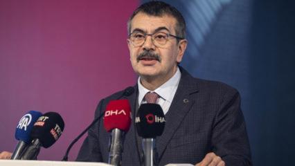 Bakan Tekin'den 30 Ağustos Zafer Bayramı mesajı