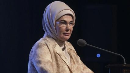 Emine Erdoğan&rsquo;dan Ukrayna mesajı: "Toplumsal diren&ccedil; en g&uuml;ncel &ouml;rneklerden biri"