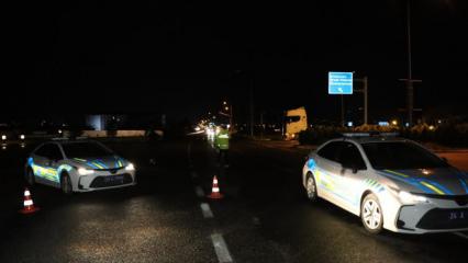 Erzincan-Sivas kara yolunda heyelan engeli