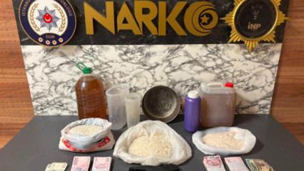 Esenyurt'ta 13 kilo 550 gram uyuşturucu ele ge&ccedil;irildi