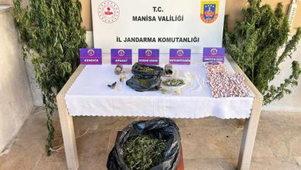 Manisa'da uyuşturucu operasyonu; 4 tutuklama