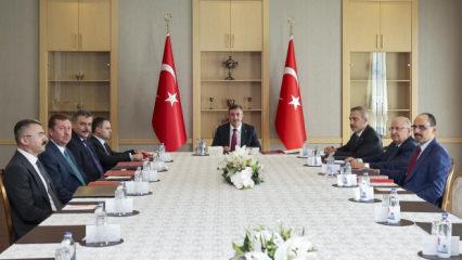 Son dakika... K&uuml;lliye'de bir ilk: Tarihi toplantı sona erdi! 4 alt komisyon oluşturulacak