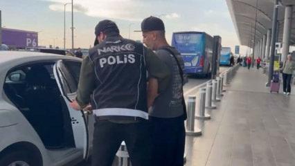 Manifest'in kurucusunun g&ouml;zaltındaki g&ouml;r&uuml;nt&uuml;s&uuml; ortaya &ccedil;ıktı: 10 milyonluk senet detayı!