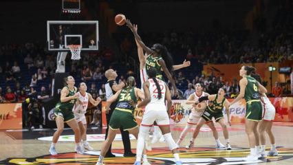 A Milli Kadın Basketbol Takımı Avustralya'ya farklı mağlup!