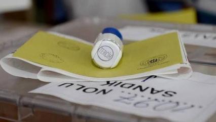 AK Parti zirvedeki yerini korurken CHP'de dev erime! Ter&ouml;rs&uuml;z T&uuml;rkiye s&uuml;recine tam destek