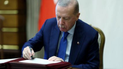 Başkan Erdoğan'dan atama kararları! &Ccedil;ok sayıda ilin m&uuml;ft&uuml;s&uuml; değişti