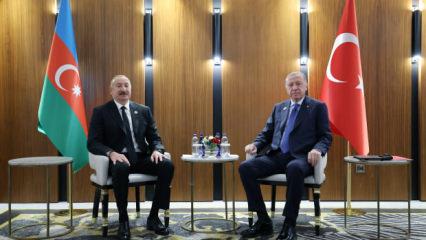 Bişkek'te kritik g&ouml;r&uuml;şme: Cumhurbaşkanı Erdoğan, Aliyev ile bir araya geldi