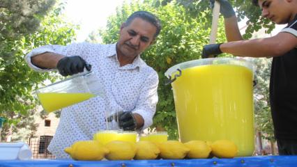 Cizre'nin s&uuml;tl&uuml; limonatası yaz sıcaklarında serin bir ka&ccedil;ış sunuyor