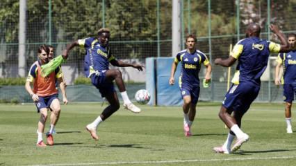 Fenerbah&ccedil;e'de Roma mesaisi başladı!