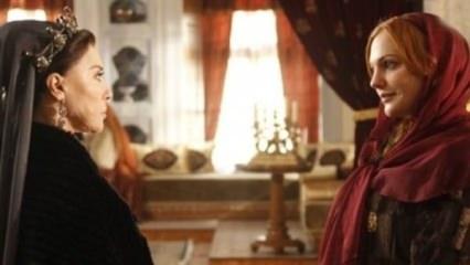 Yıllar sonra heyecanlandıran buluşma: Nebahat &Ccedil;ehre ve Meryem Uzerli bir arada!