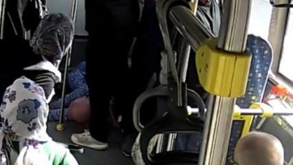 Kayseri'de otob&uuml;ste fenalaşan yolcu hastaneye kaldırıldı 