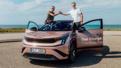 Skoda'dan menzil rekoru: Tek şarjla 936 kilometre gitti